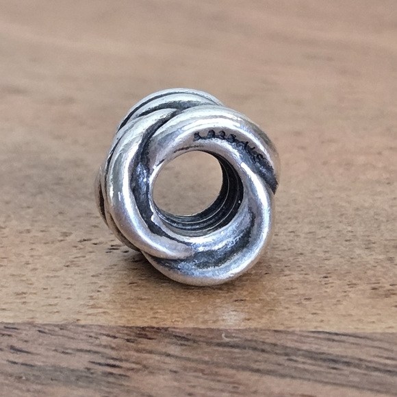 Pandora Sterling Silver Forget Me Knot Bracelet Charm Bead - Picture 2 of 2